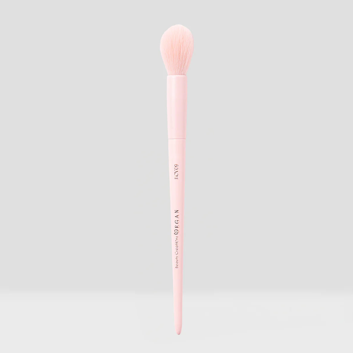 BEAUTY CREATIONS- VEGAN BRUSH - BLUSH BRUSH