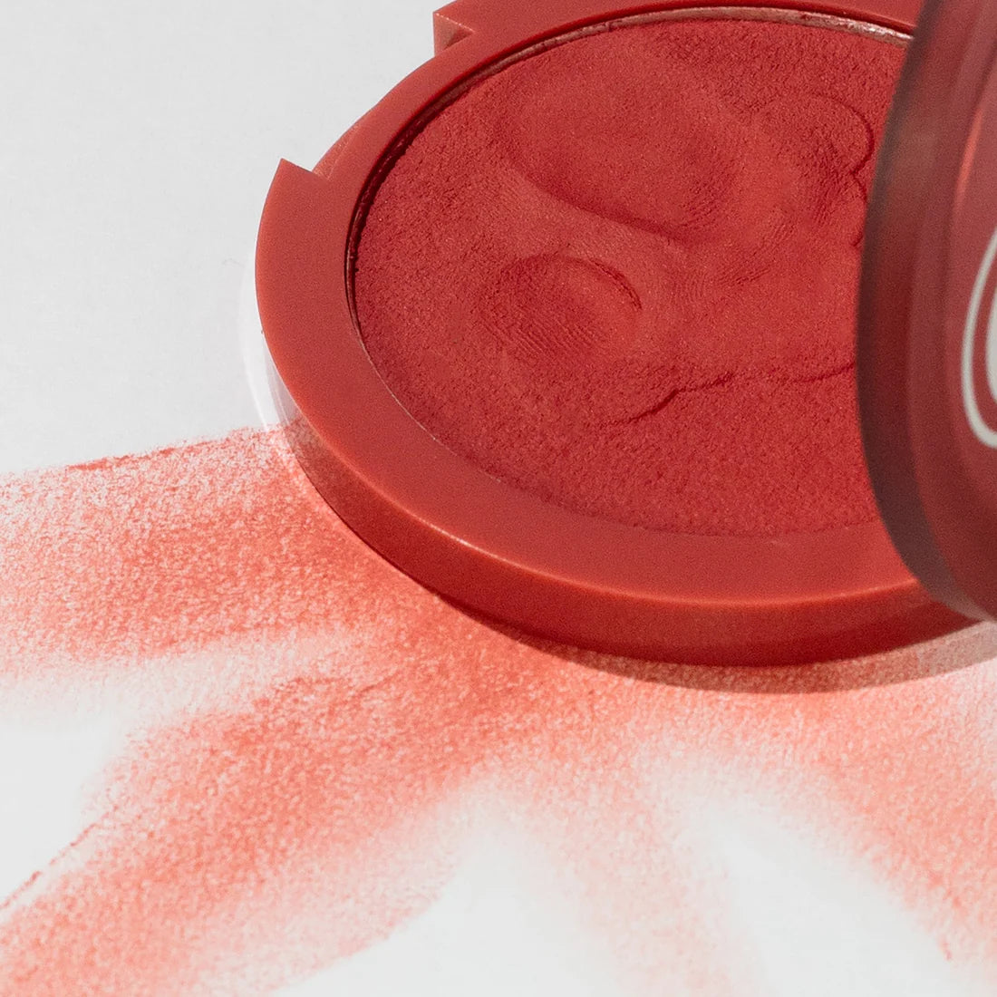 ITALIA DELUXE CLOUD SOFT POWDER BLUSH