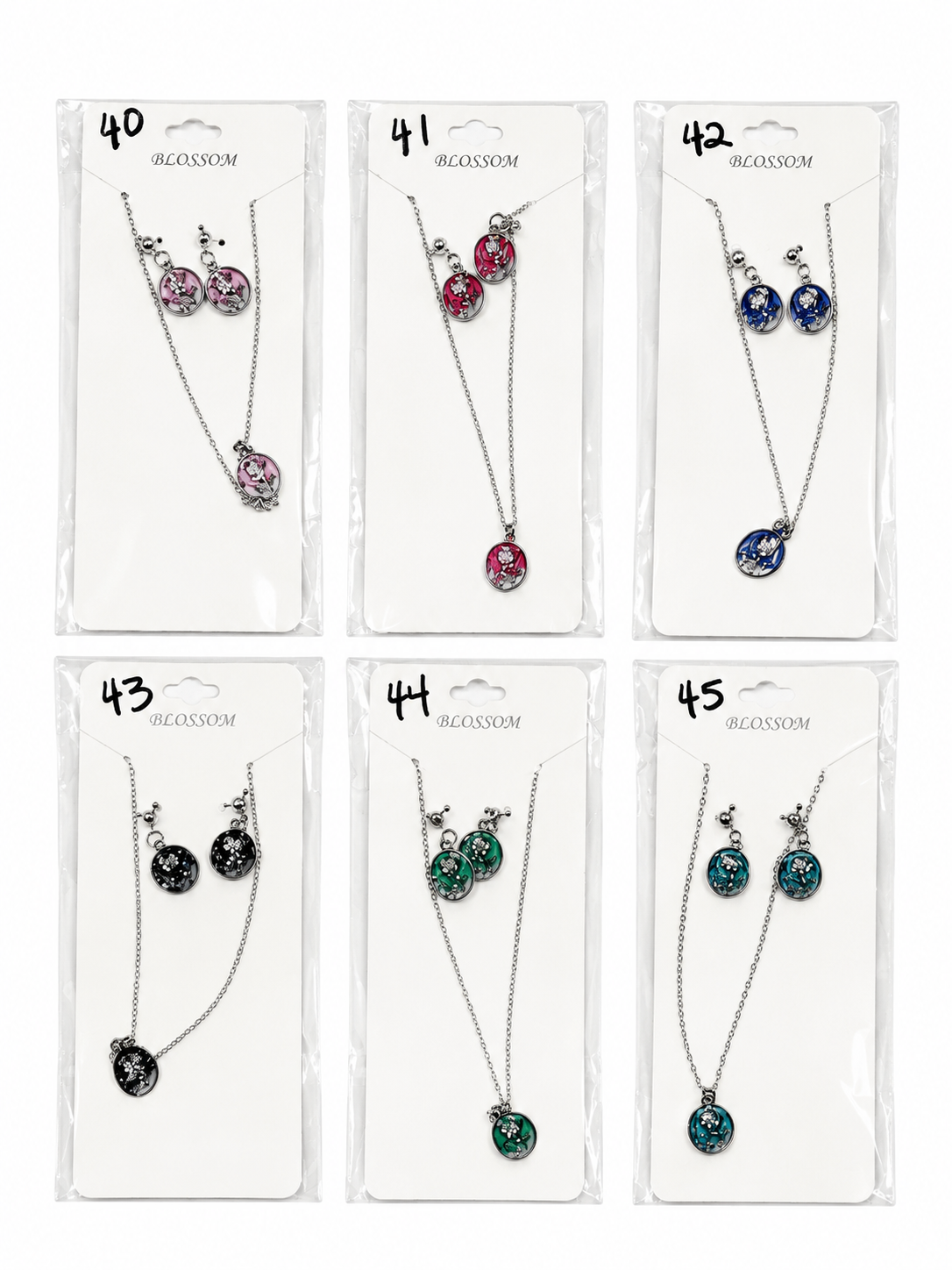 VINTAGE NECKLACE SET